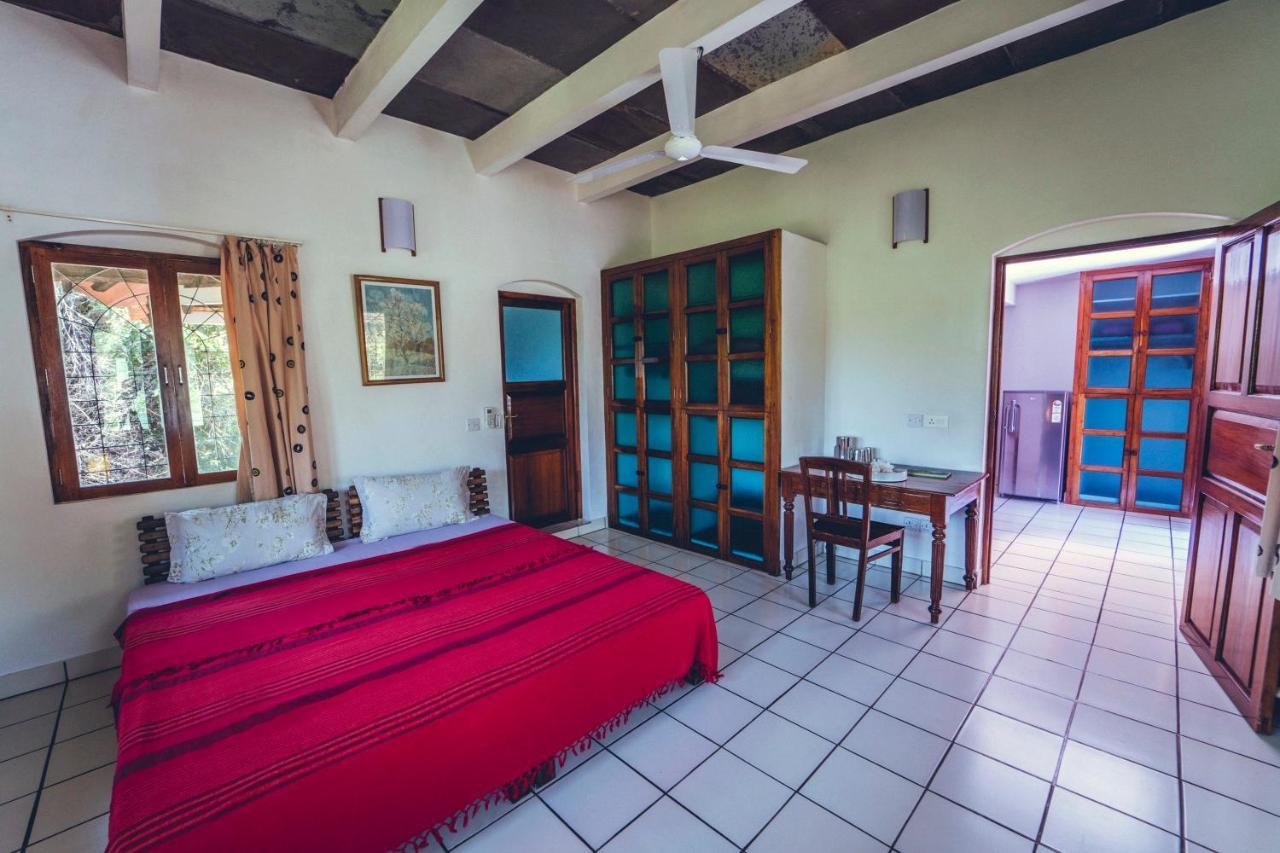 Gaia'S Garden Guest House Ауровиль Экстерьер фото