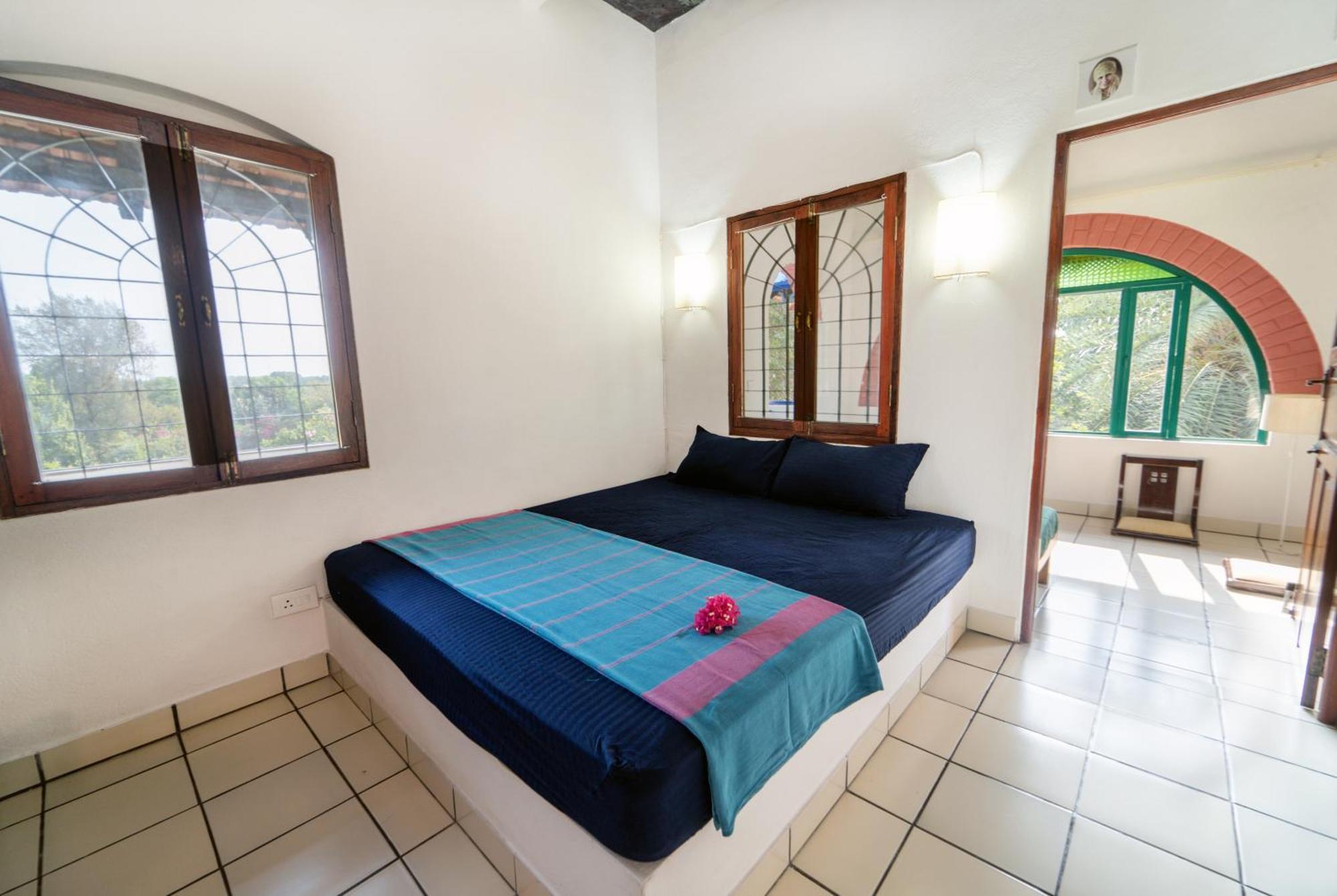 Gaia'S Garden Guest House Ауровиль Номер фото